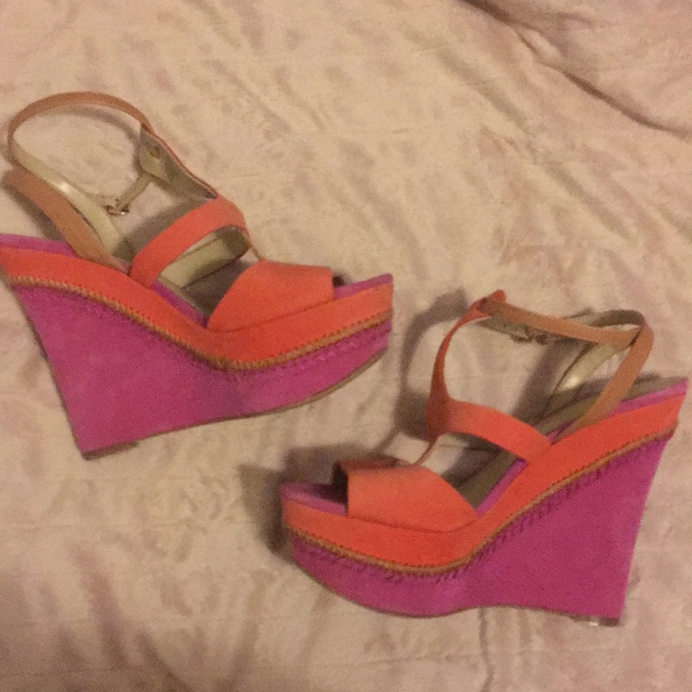 Pink/Orange Guess Wedges